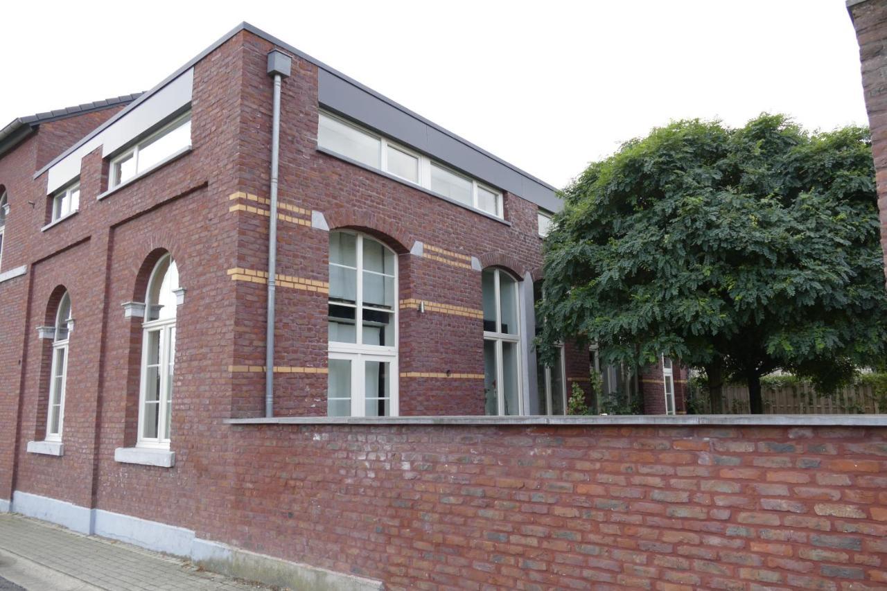 Apartamento De Oude School 4 Pers App Visé Exterior foto